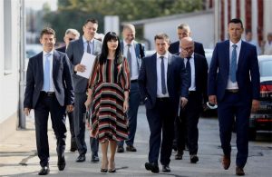 Ministar Butković potpisao ugovor za nabavu novih vlakova za HŽ Putnički prijevoz