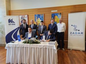 Potpredsjednik Vlade i ministar Butković u Zadarskoj županiji na potpisu ugovora za Zračnu luku Zadar