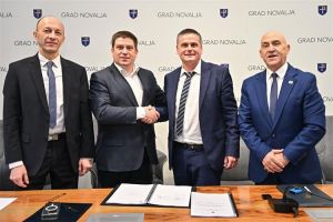 Luci Novalja 13 milijuna eura za izgradnju južnog lukobrana